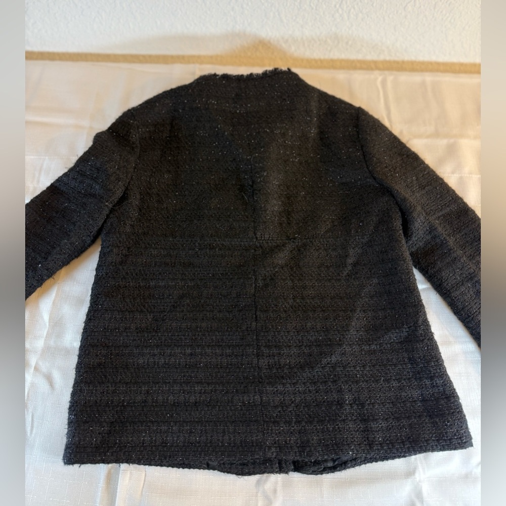 Zara Basic Black Tweed Collarless Box Jacket Size… - image 5